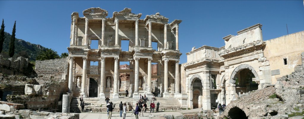 Celsus-Bibliothek Ephesus / Türkei by Rainer Hiller