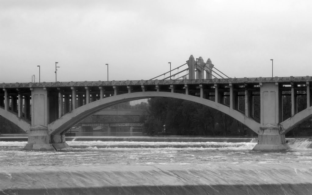 Central Avenue Bridge, Minneapolis, Minnesota by © Tom Cooper