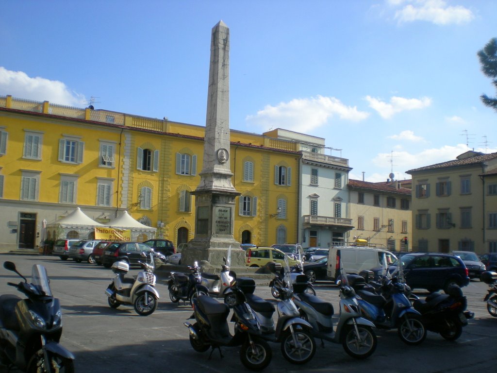 Plaza de Prato by Felizrenedo