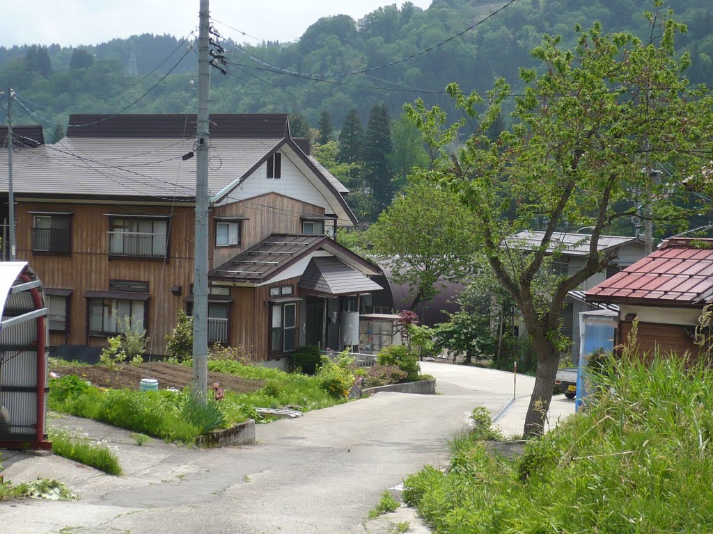 新潟県中魚沼郡津南町上郷上田集落 by mapplefan8