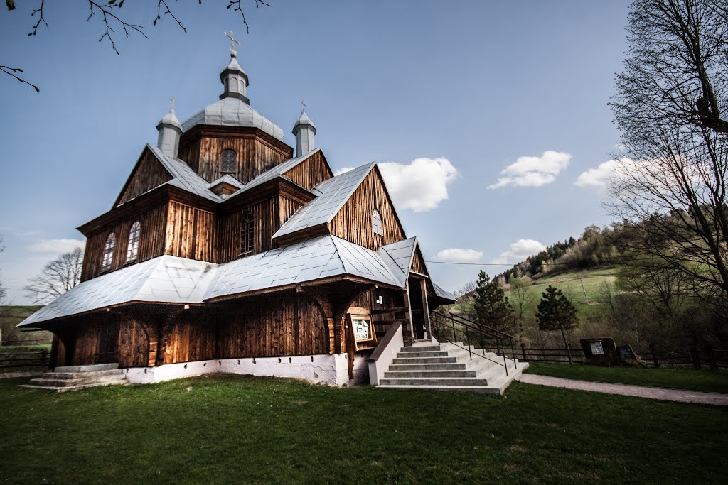 Cerkiew w Hoszowie by www.otobieszczady.com