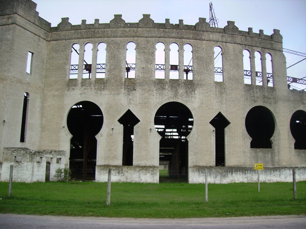 Real de San Carlos, Col Del Sacramento, Colonia, Uruguay by born to run