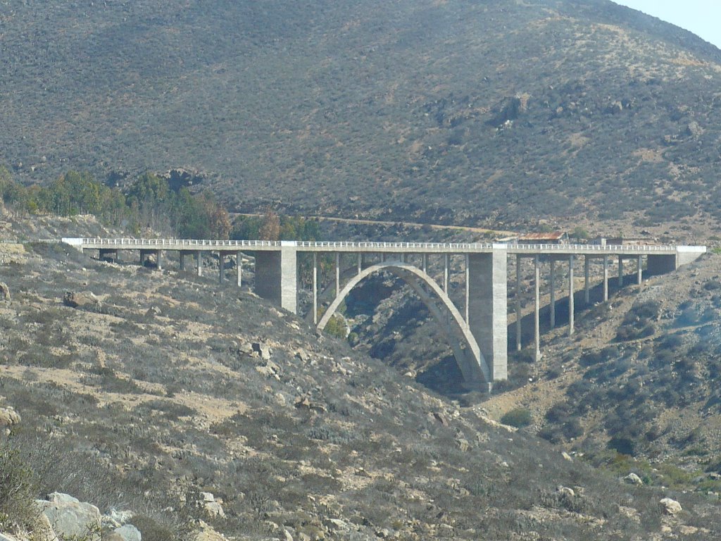 Puente Juan Soldado by Challenger Australis