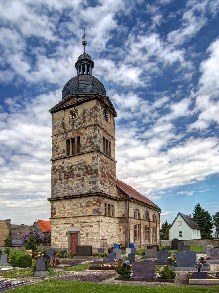 Kalzendorf: Dorfkirche by Karl-Hans Vollrath