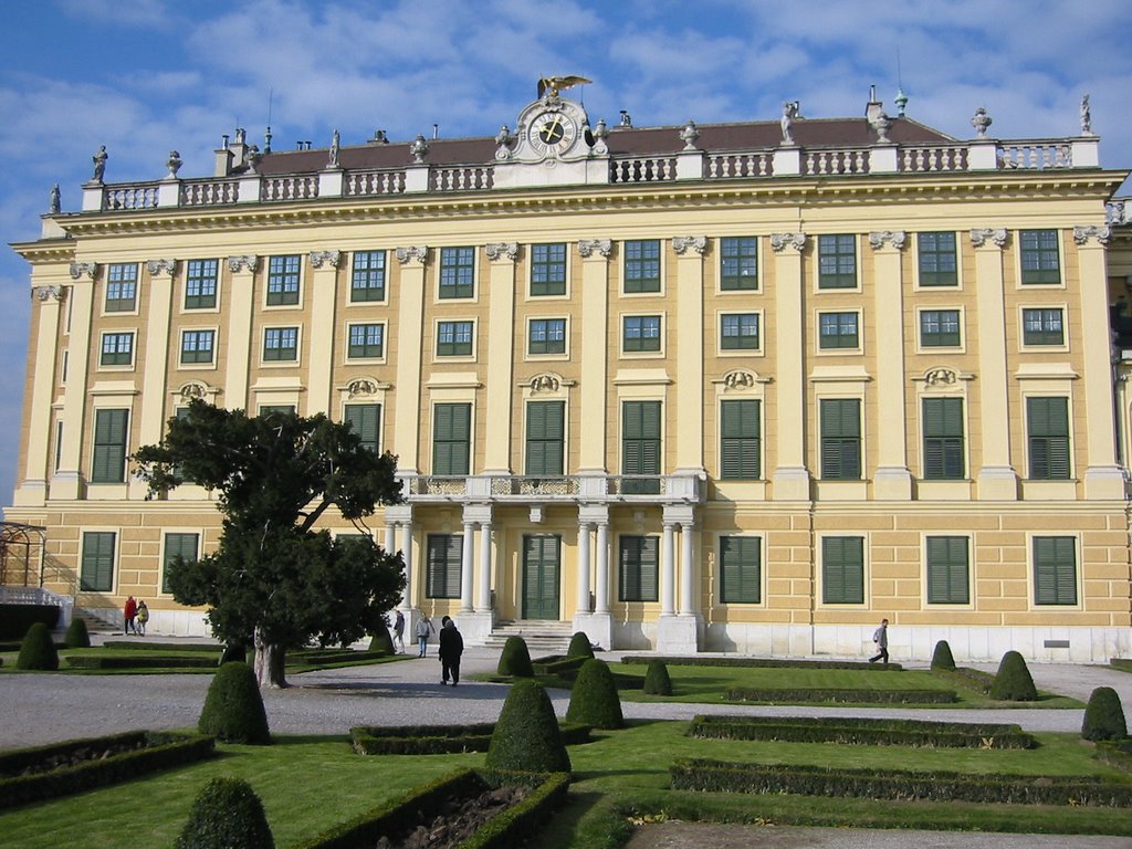 Schloß Schönbrunn, Wien by © Wim