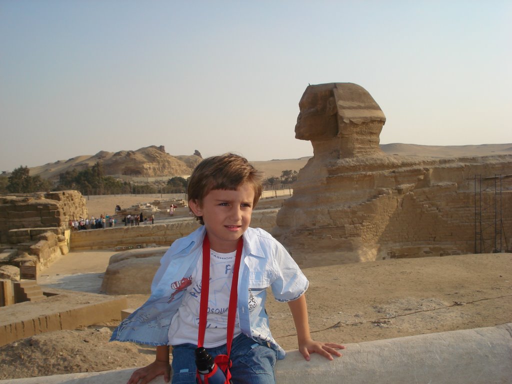 MIDO Beside Sphinx by alberto67