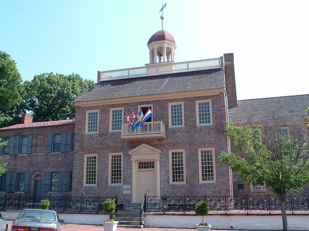 The old New Castle County Courthouse, also the state capitol until 1777 by xzmattzx