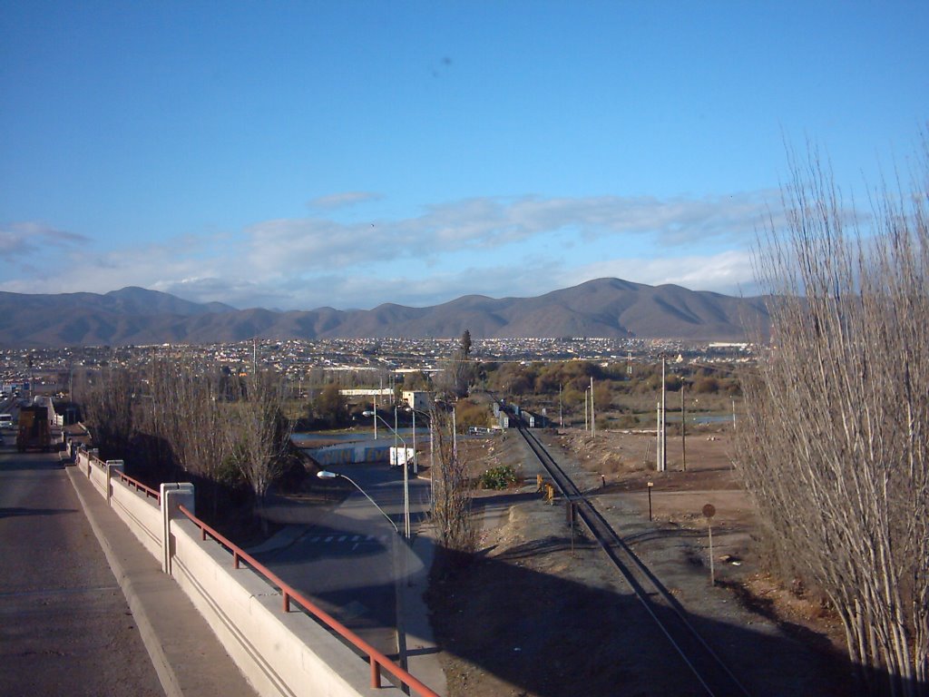 Paso Superior Ferrocarril by Challenger Australis