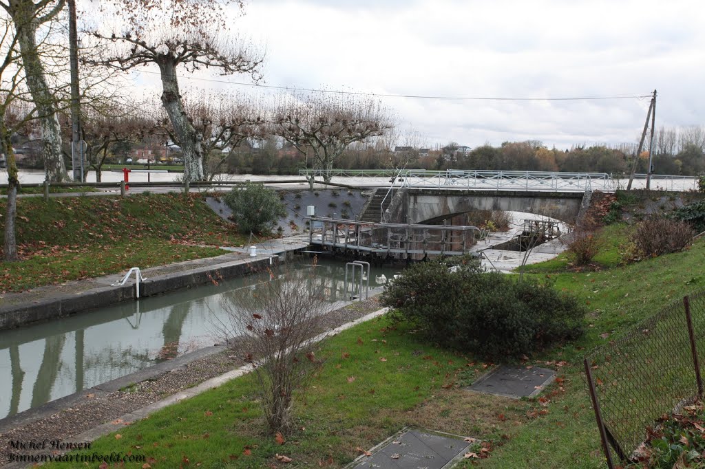 Canal laterale a la Garonne by www.binnenvaartinbeeld.com