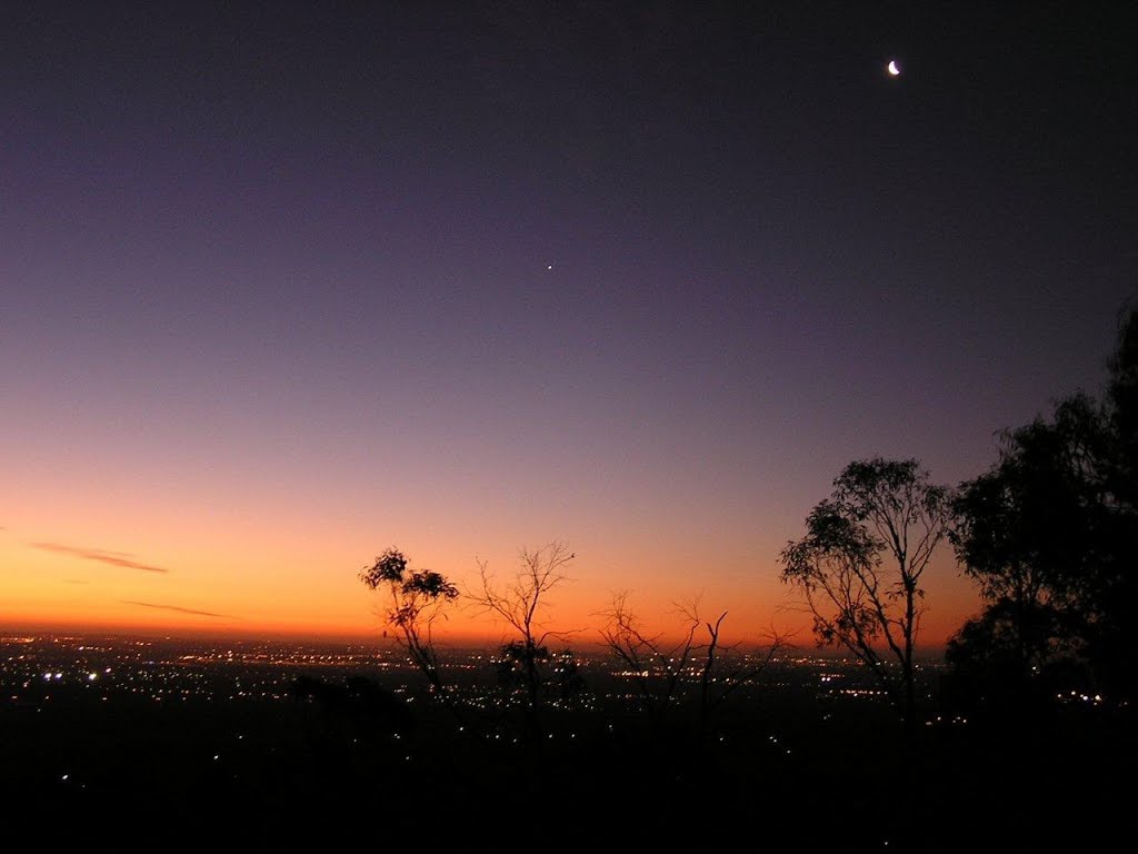 Perth from Goosberry Hills by Biesna