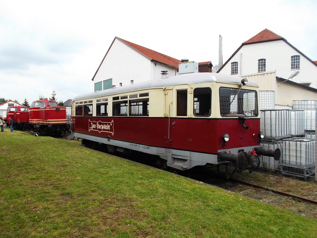 "DL 2" der Wittlager Kreisbahn, "V 41" der Kleinbahn Leeste und "T 121 Jan Harpstedt" der Delmenhorst-Harpstedter Eisenbahnfreunde by 85Satoshi