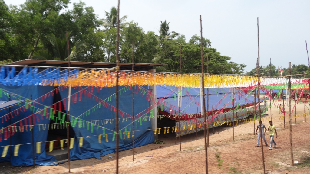 Near Pallikavu Bhagavathy Temple അംബലത്തുപ്പുഴ- அம்பலத்துப்புழ- అమ్బలత్తుపుజ్హ- अम्बलततुपुष़ा Ambalaththupuzha - 1773 by dhanasekarangm