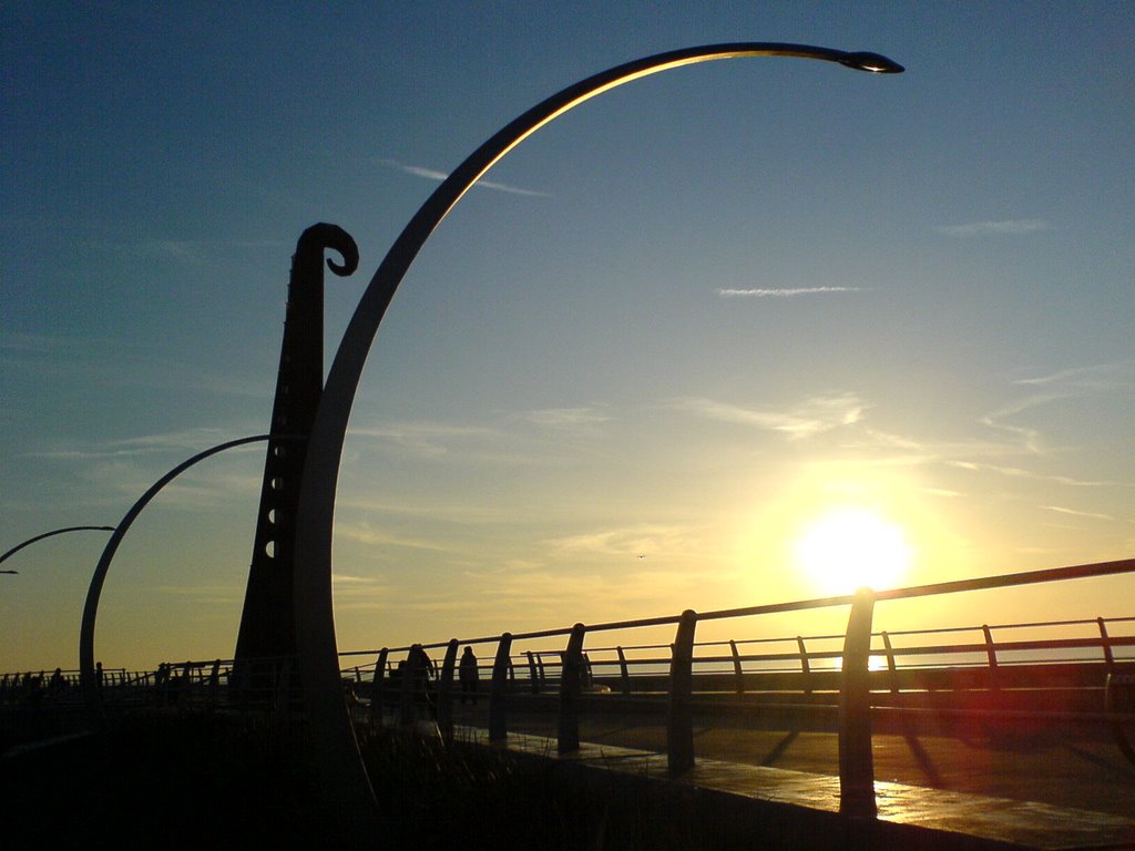 Dusk- South shore, Blackpool by Pembers