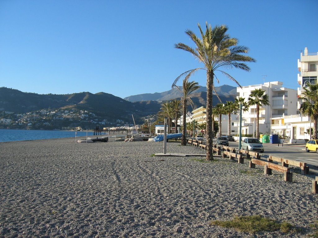 Stranden ved La Herradura by Mogens Andersen