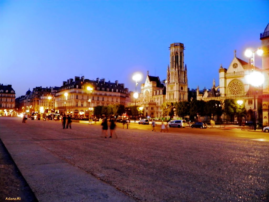 Promenade tardive à Paris by AdanaMi.