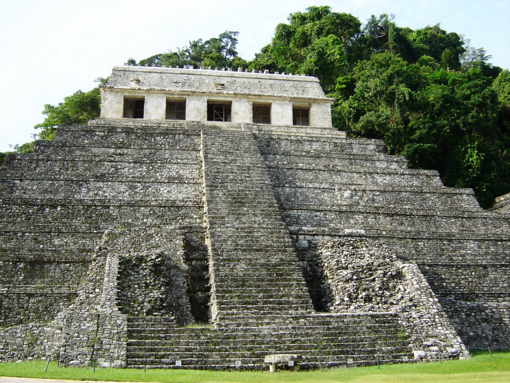 Palenque by Przemek Starosta