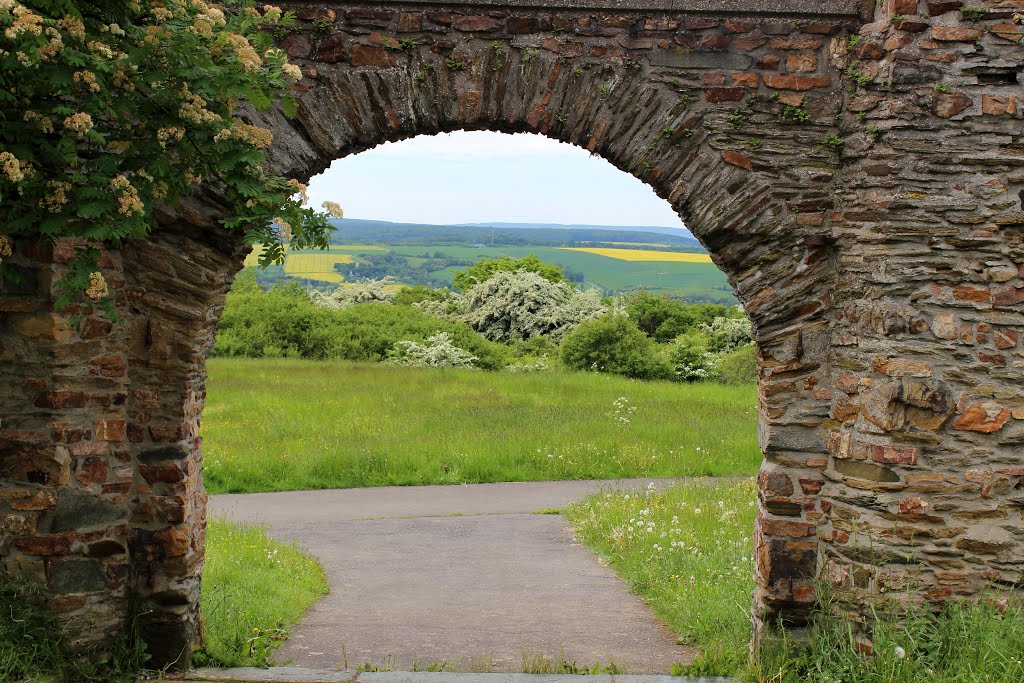 KE - Torblick Richtung A3 und Rheinland Pfalz by Karl Eggenmüller-Panoramio, the only way for 