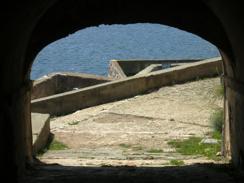 Camminamento del Forte Falcone by albenanno