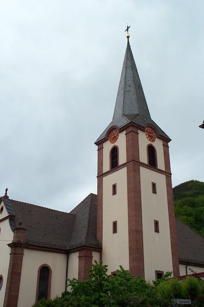 Kirche Herz Jesu in Lambrecht by Michael Ohmsen