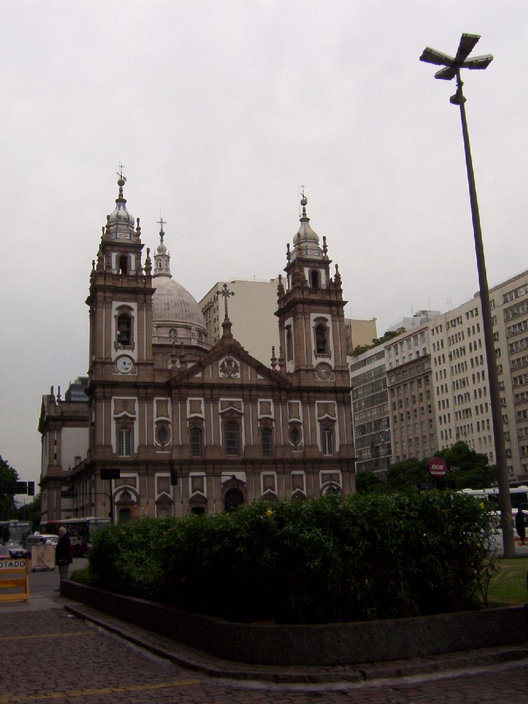 Ig da Candelária, Rio de Janeiro, Brazil by Fernando Henrique Fo…