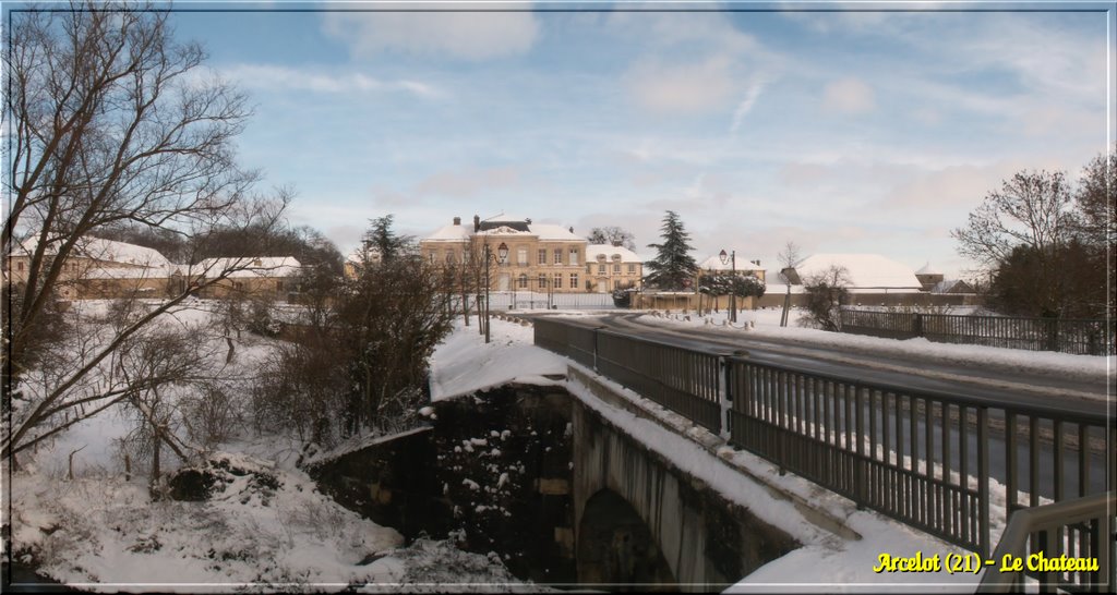 Arcelot (21) - Le Chateau sous la neige by Max Prod