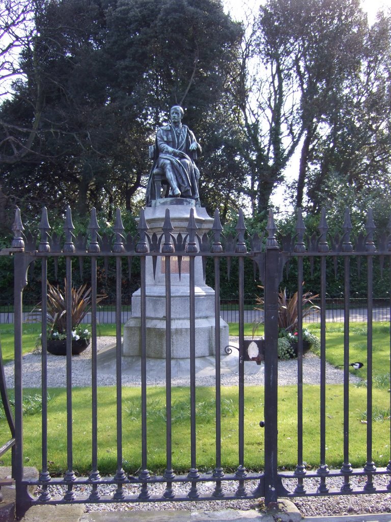 Statue in St. Stephen's Green by posthumous