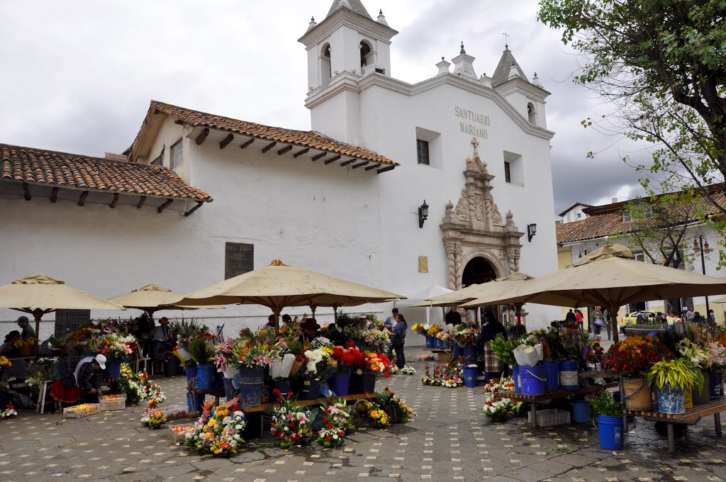 Mercado de flores en Cuenca by pekenauta