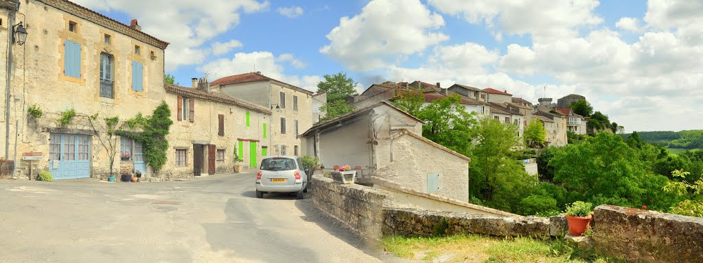 Roquecor, rue du Barry by bernard bonnin