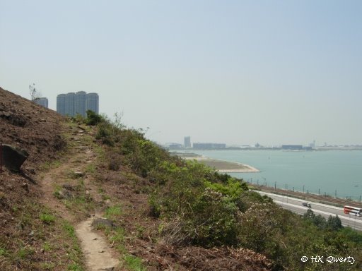 Tung Mui Ancient Trail 東梅古道 by HK Qwerty