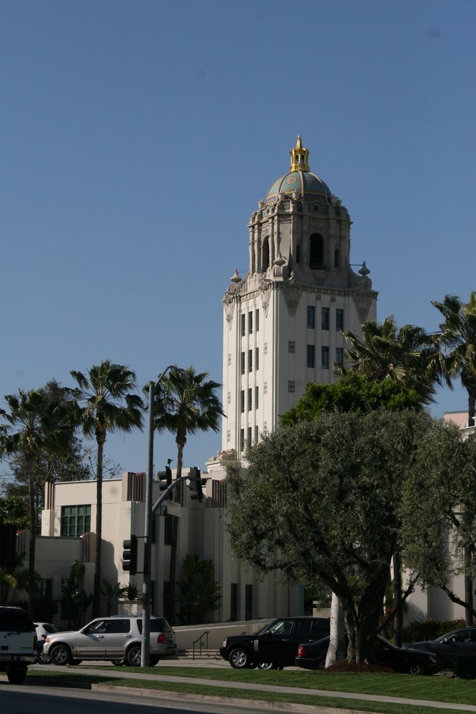 Beverly Hills City Hall by Yariv Araujo (Vincen…