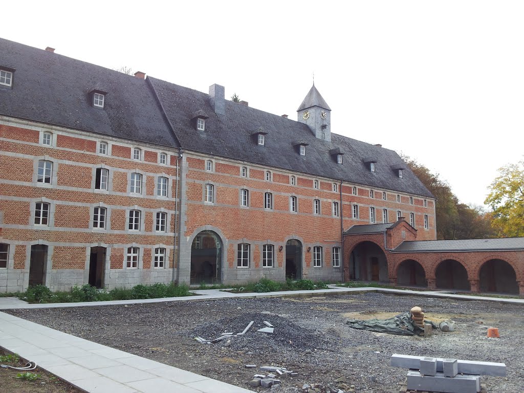 Abbaye de Rochefort, Belgique by Oslo10