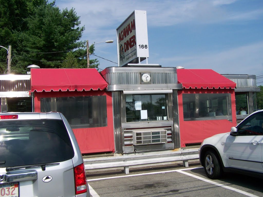 Agawam Diner- Rowley MA by kevystew