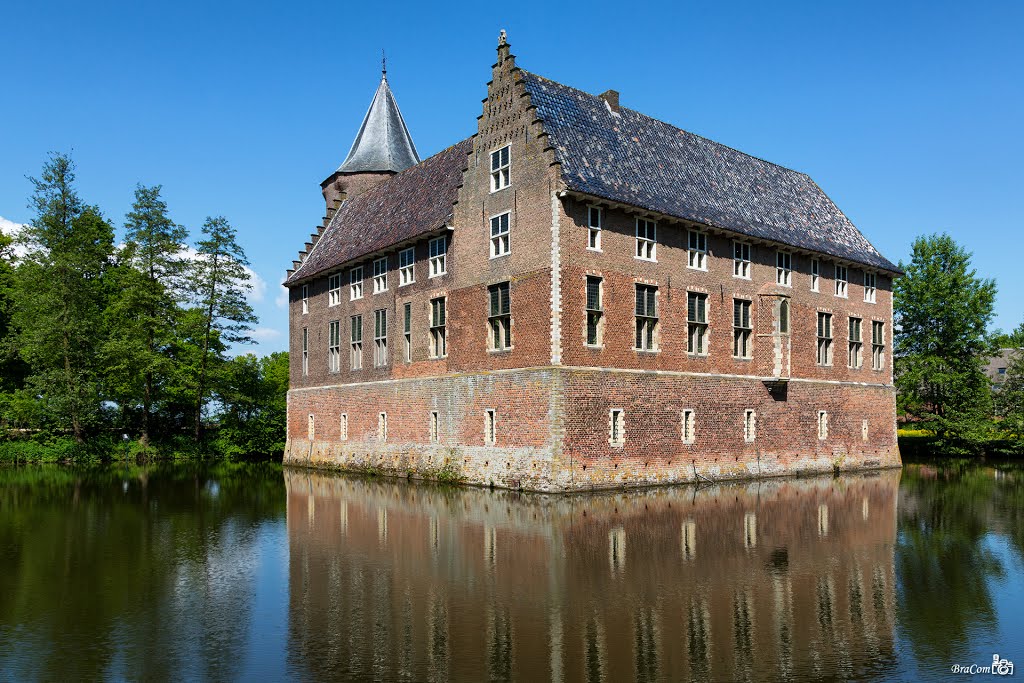 Castle Dussen by © BraCom (Bram)