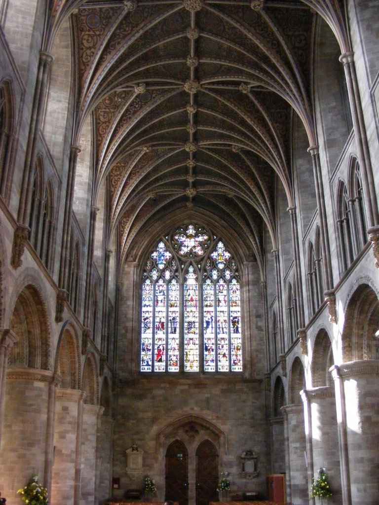 Hereford Cathedral by PaulF