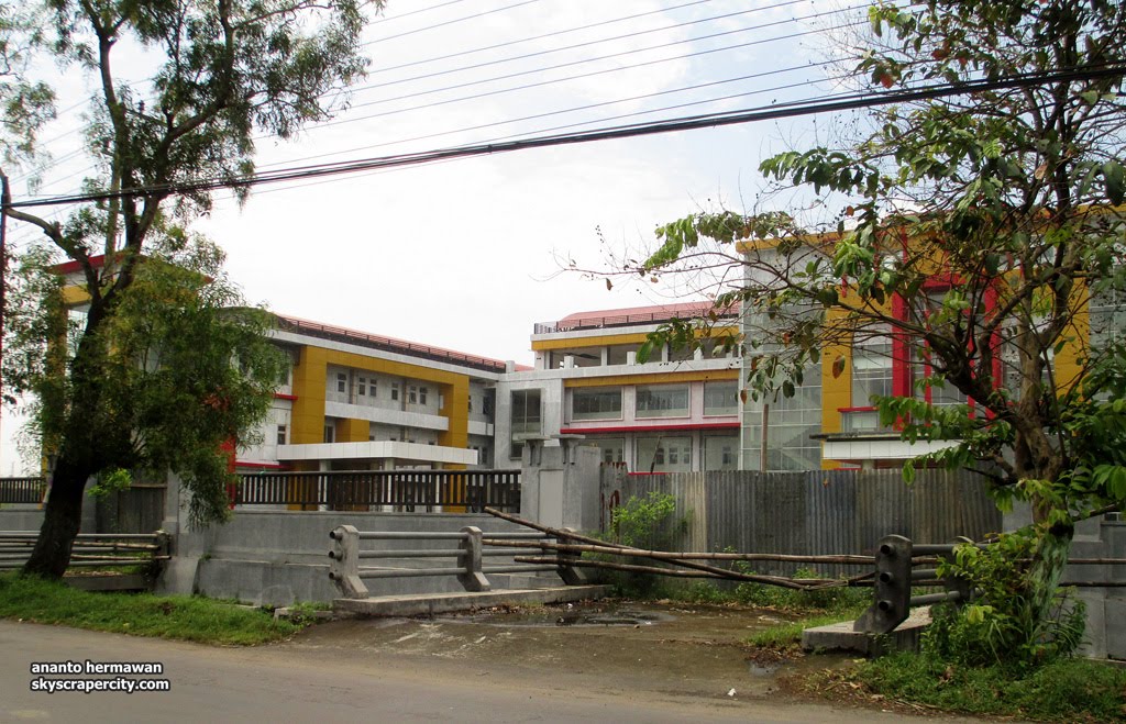 RSUD Gambiran II Kediri by anantohermawan