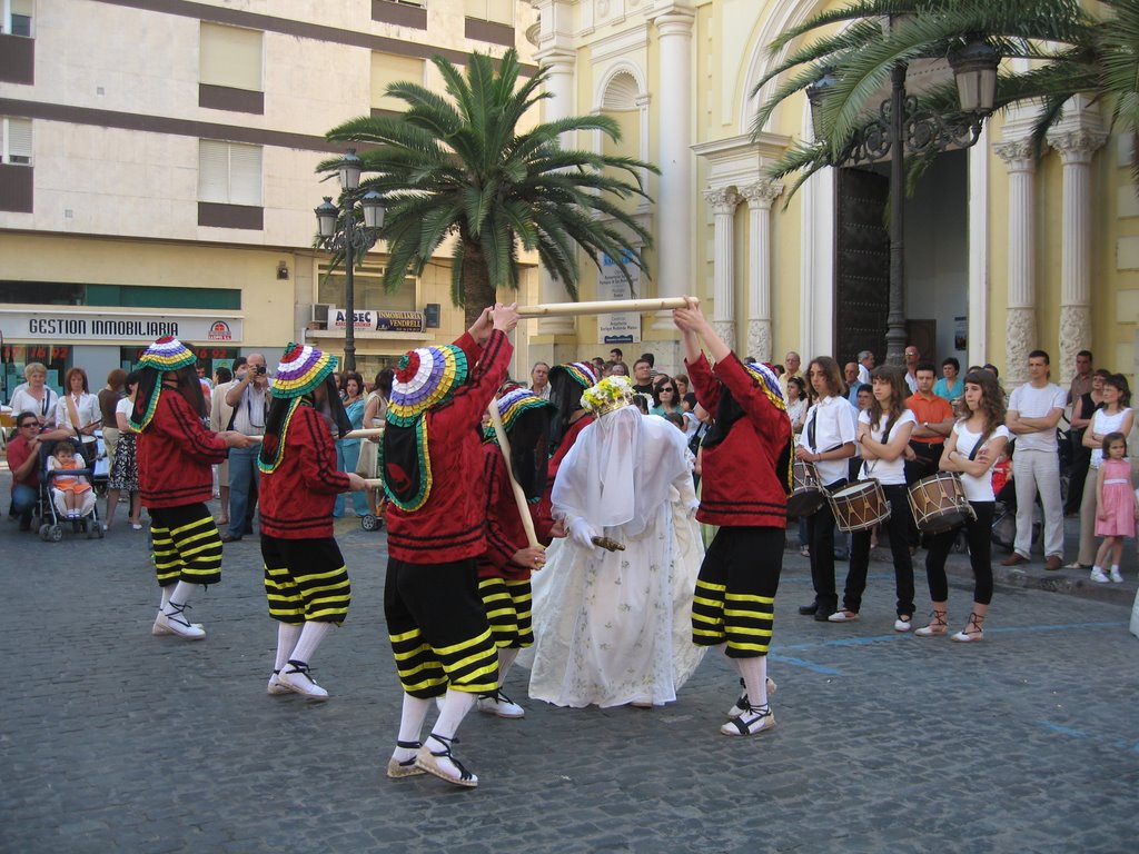 La Moma a la Plaça de Sant Pere by mariamp