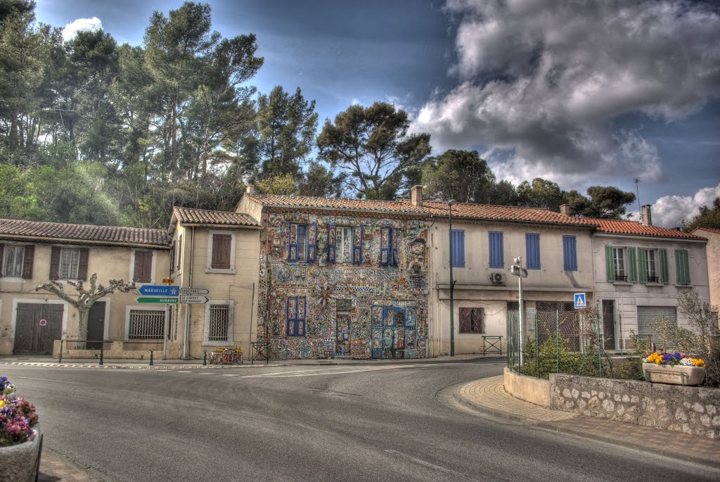 La maison de celle qui peint (The painter lady’s house) by Maciej Szester