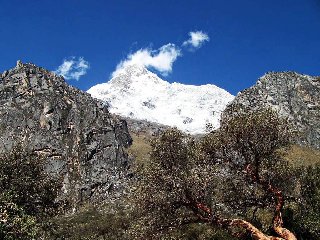 Cordillera Blanca Mountains, Peru - High Andes by Therese Beck