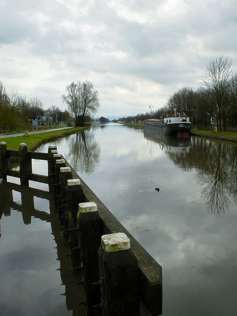 Zuid-Willemsvaart, Sluis 8, Helmond, uitzicht vanaf de sluis richting Someren by uaf