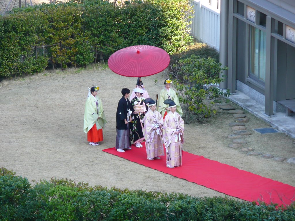 Boda en Japón by Horacio Montiel