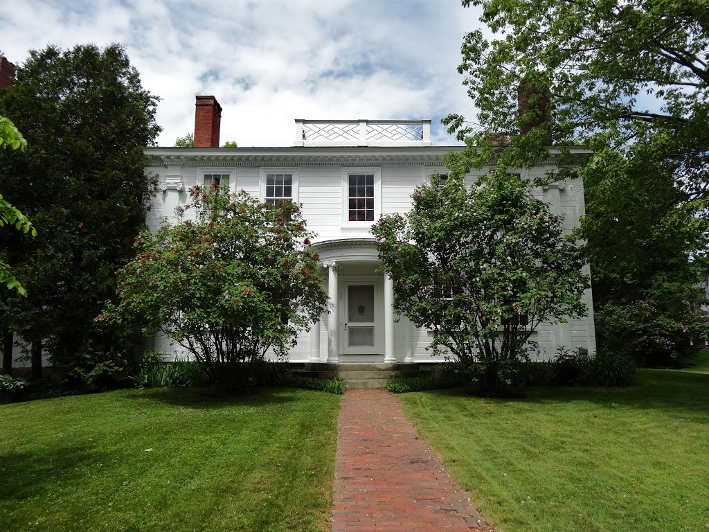 1792 Gov. Smith House (Lee House), Wiscasset Maine by Taoab