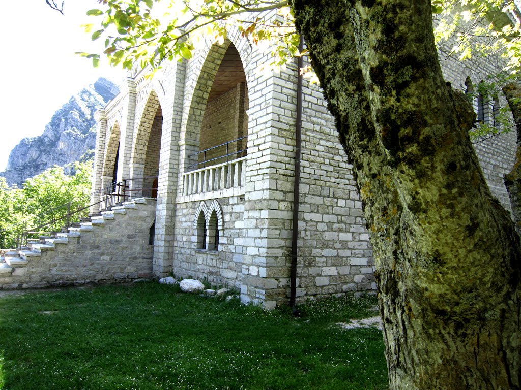 San Leonardo Sibillini Eremo Padre Pietro_4 by Micha FR