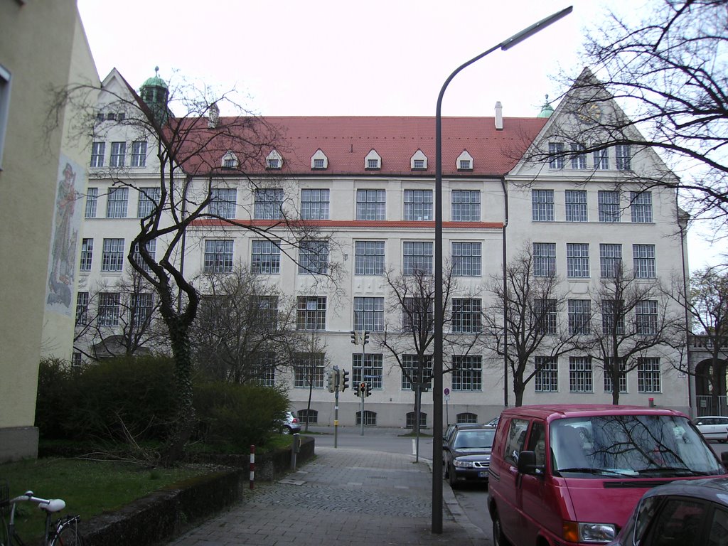 München : Winthirschule. by Piacentinisen