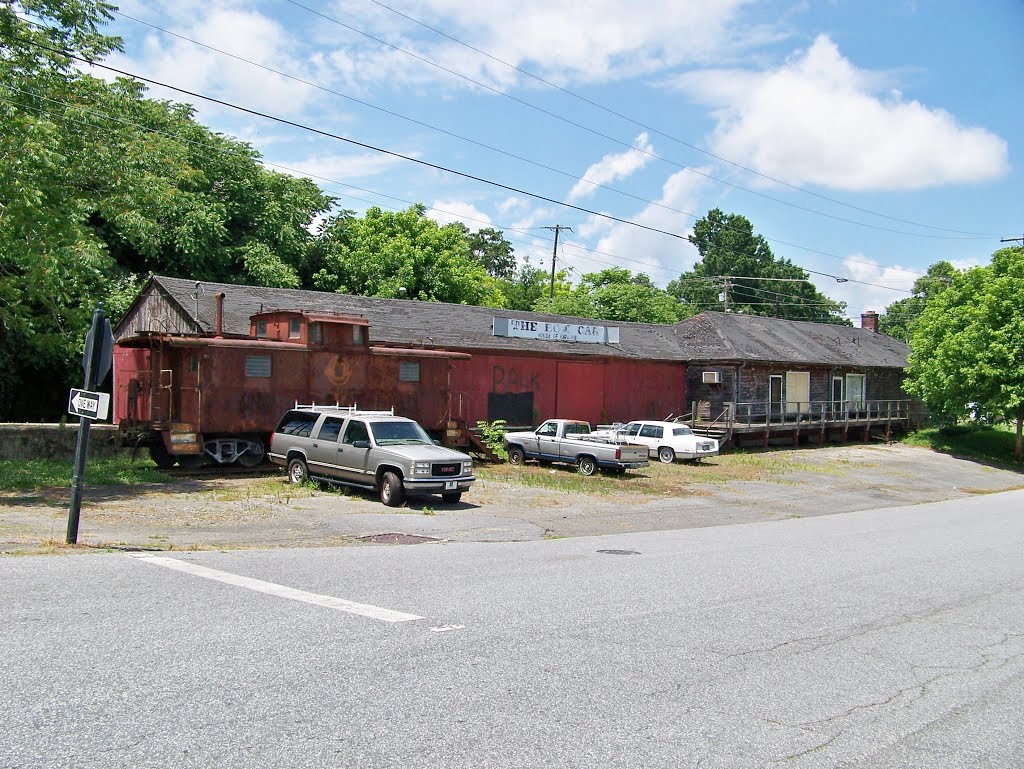 Old Lincolnton Depot by herdintheupstate