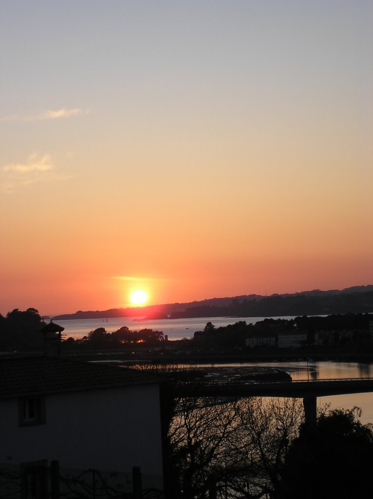 Puesta de sol en Pontedeume - Dusk at Pontedeume by D.Santos