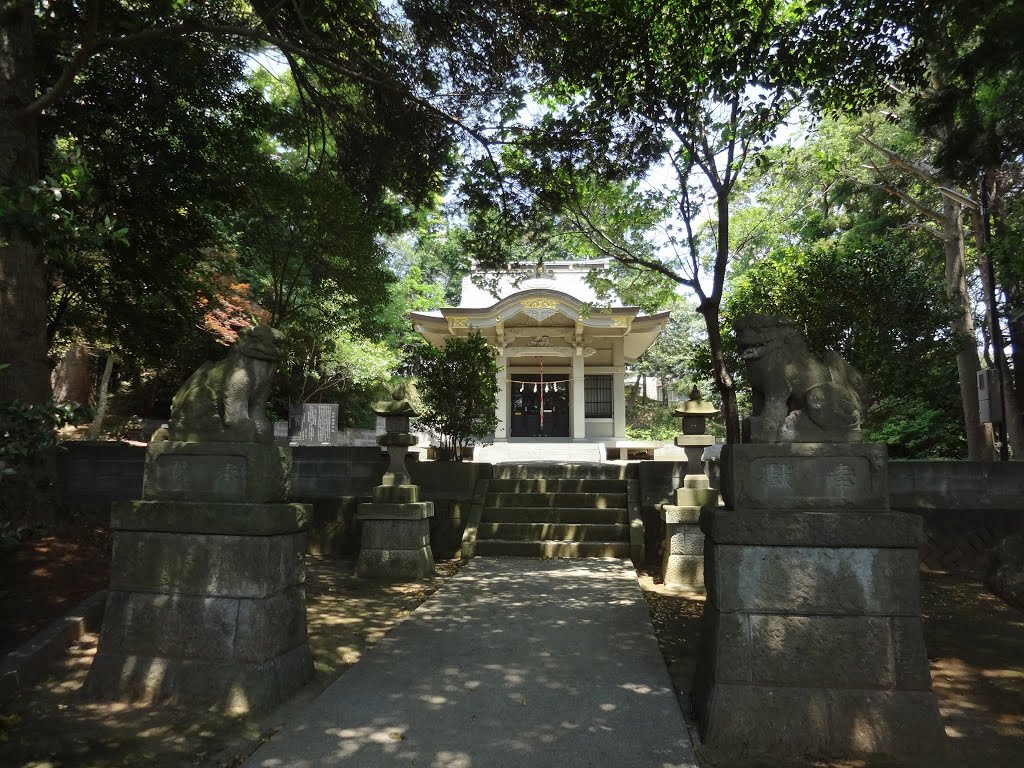 熊野神社 by 日室大樹