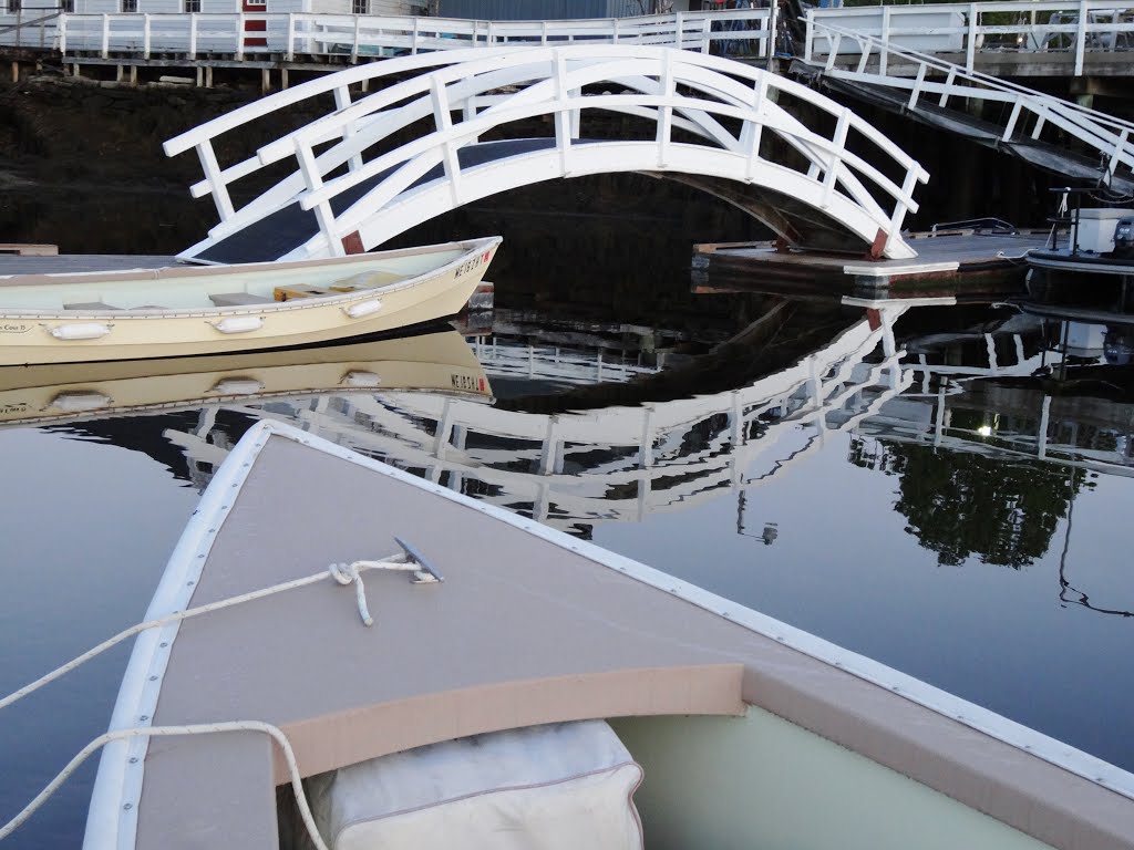 Robinhood Marina, Georgetown Maine by Taoab