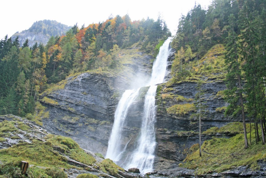 Cascade du Rouget by f.  madic