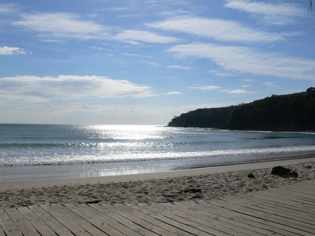 Beach of Noosa Heads by Fabi77