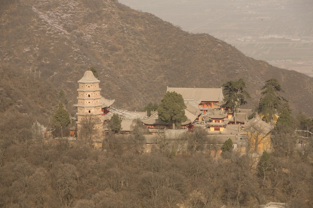 Kongtong, Pingliang, Gansu, China by The Longest Way